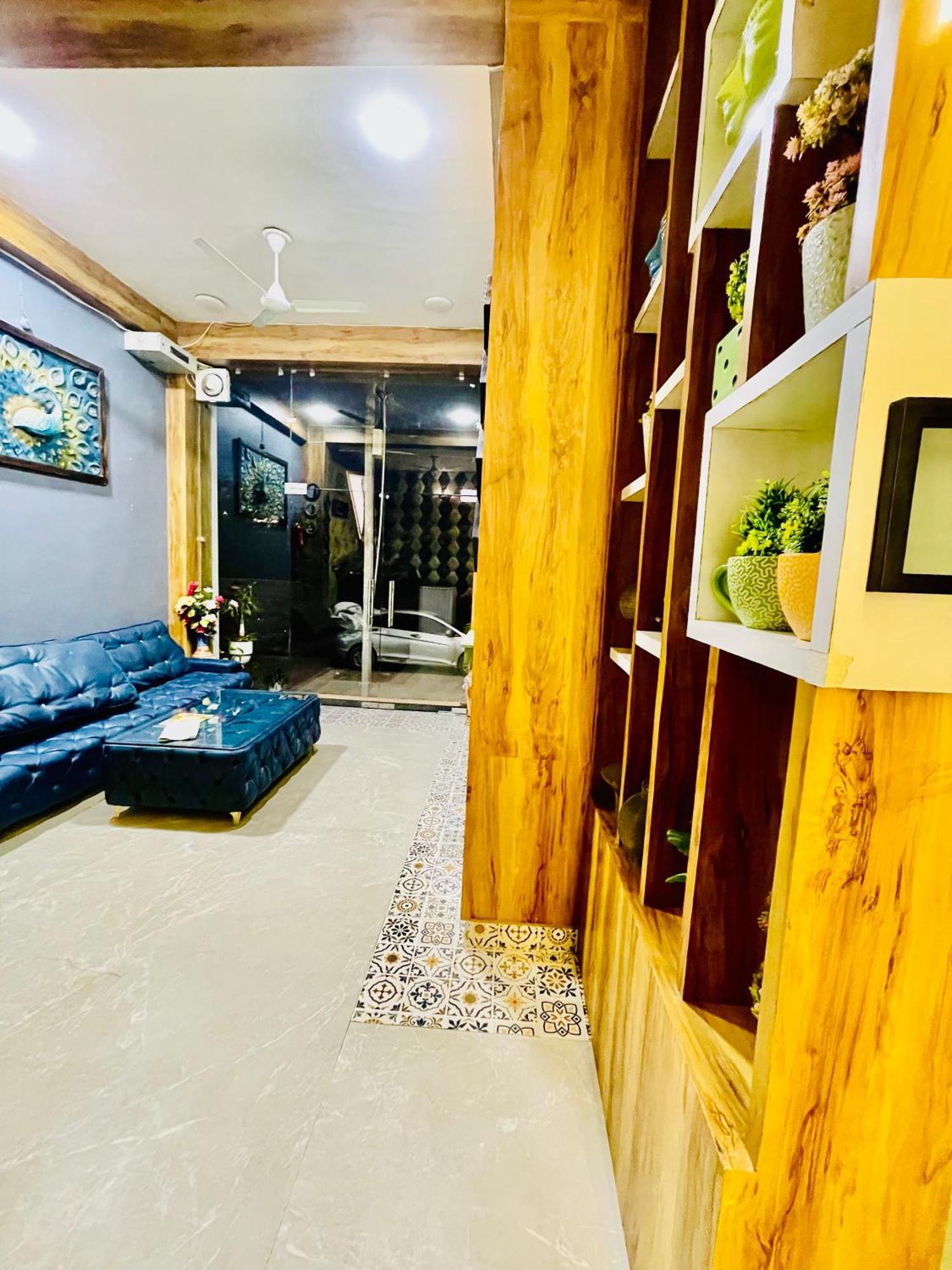 Hotel Tulip Light Mathura Exterior foto